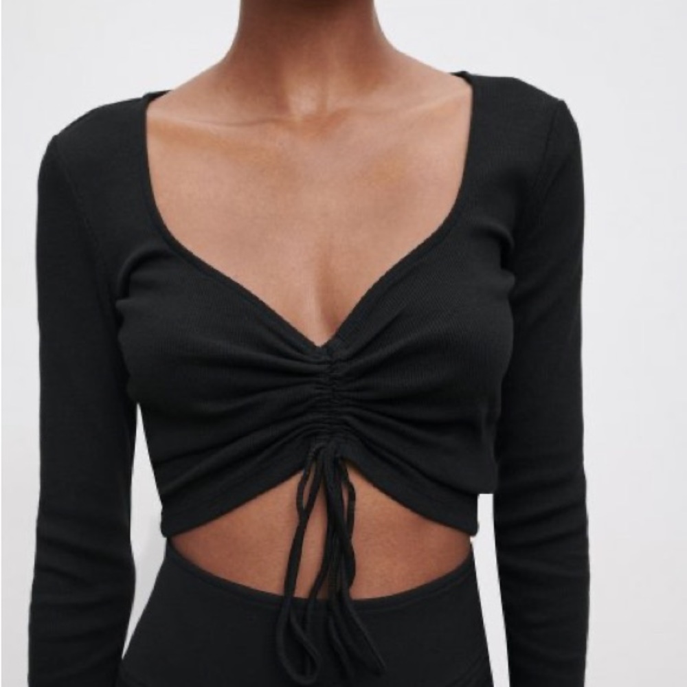 NWT ZARA black ribbed top